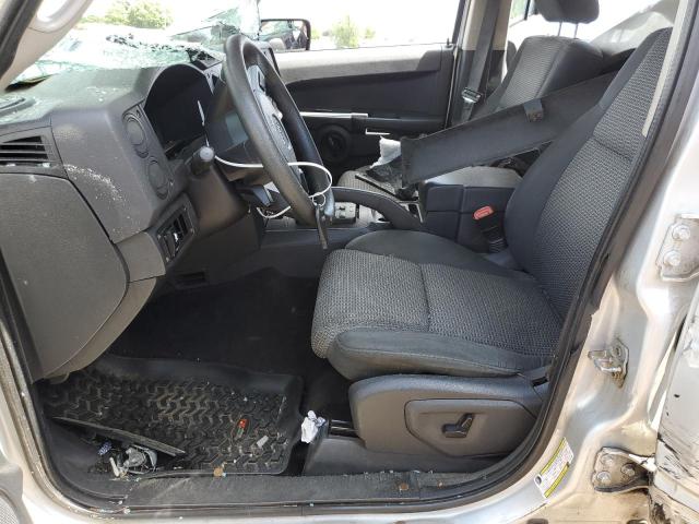 1J8HG48K78C194931 - 2008 JEEP COMMANDER SPORT Silber Foto 7