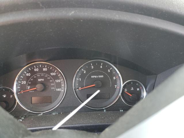 1J8HG48K78C194931 - 2008 JEEP COMMANDER SPORT Silber Foto 9