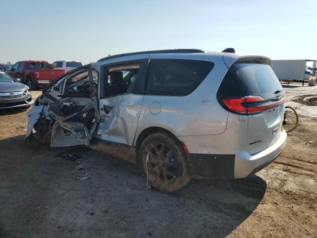 2C4RC3BGXRR175224 - 2024 CHRYSLER PACIFICA TOURING L SILVER photo 2