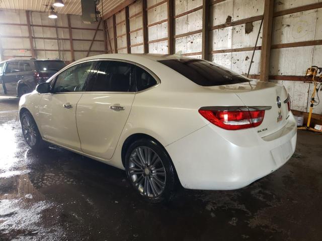 1G4PS5SK4D4176600 - 2013 BUICK VERANO WHITE photo 2