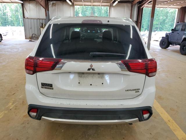 JA4AD3A32JZ068665 - 2018 MITSUBISHI OUTLANDER SE أبيض صورة 6