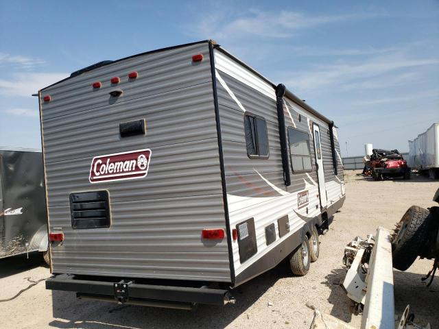 4YDT2862XKH933419 - 2019 COLE CAMPER WHITE photo 4