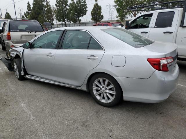 4T1BD1FK9CU009719 - 2012 TOYOTA CAMRY HYBRID SILVER photo 2