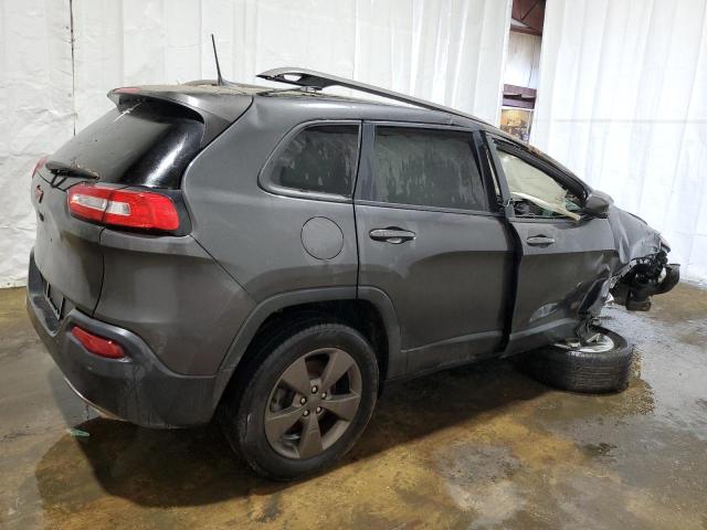 1C4PJMCS1HW538604 - 2017 JEEP CHEROKEE LATITUDE GRAY photo 3