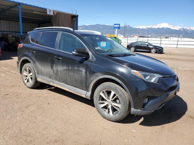 2T3RFREV5HW550932 - 2017 TOYOTA RAV4 XLE 黑色 照片 4