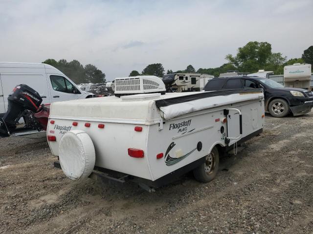 4X4CFS619GD174928 - 2016 WILDWOOD FLAGSTAFF WHITE photo 4