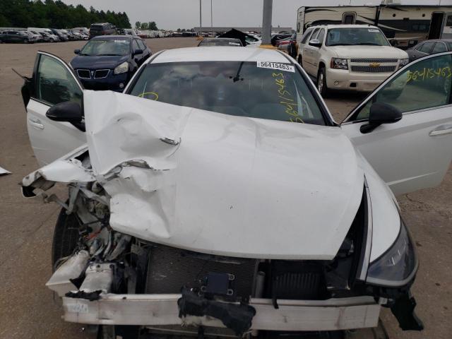 5NPEJ4J28LH047407 - 2020 HYUNDAI SONATA SEL PLUS WHITE photo 11