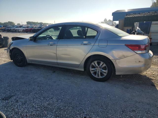 1HGCP2F43BA088961 - 2011 HONDA ACCORD LXP SILVER photo 2