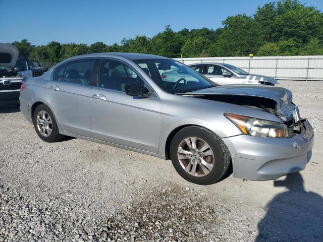 1HGCP2F43BA088961 - 2011 HONDA ACCORD LXP SILVER photo 4