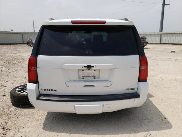 1GNSCCKC4JR100552 - 2018 CHEVROLET TAHOE C1500 PREMIER WHITE photo 6