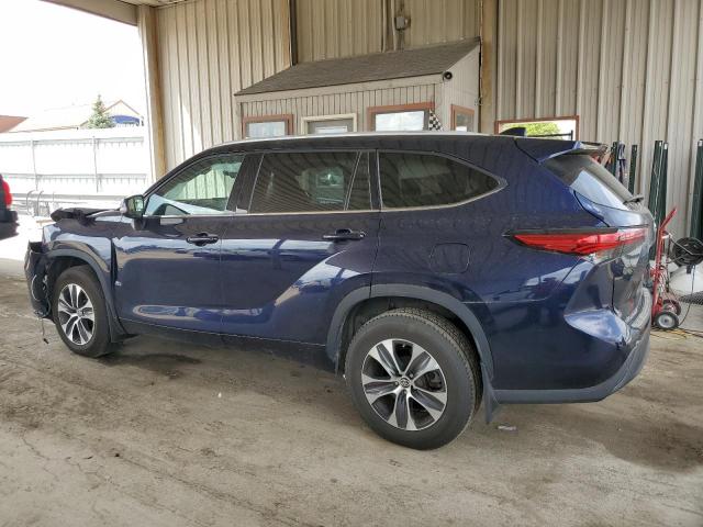 5TDGZRBH0NS181214 - 2022 TOYOTA HIGHLANDER XLE BLUE photo 2