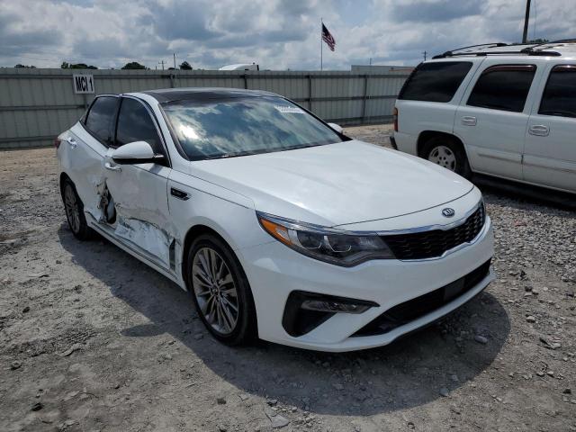 5XXGV4L26KG322308 - 2019 KIA OPTIMA SXL WHITE photo 4