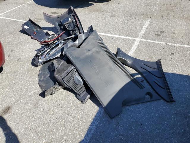 5YJSA1E23JF291344 - 2018 TESLA MODEL S RED photo 12