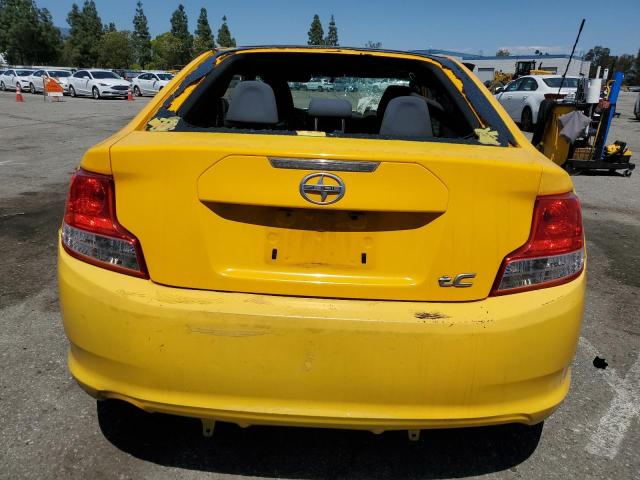 JTKJF5C73C3027150 - 2012 TOYOTA SCION TC 黄色 照片 6