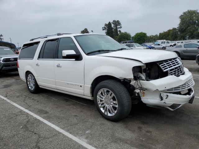 5LMJJ3H52BEJ00294 - 2011 LINCOLN NAVIGATOR L WHITE photo 4