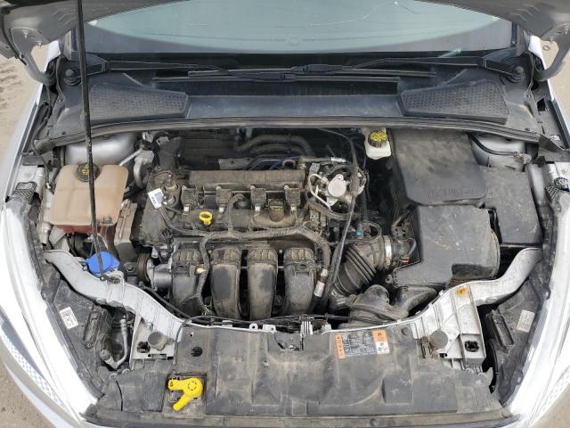 1FADP3K24HL217273 - 2017 FORD FOCUS SE SILVER photo 11