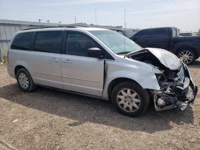 2A4RR4DEXAR153139 - 2010 CHRYSLER TOWN & COU LX SILVER photo 4