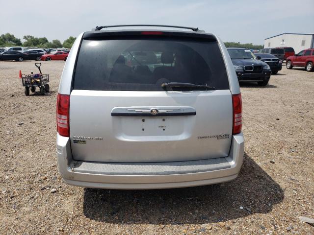 2A4RR4DEXAR153139 - 2010 CHRYSLER TOWN & COU LX SILVER photo 6