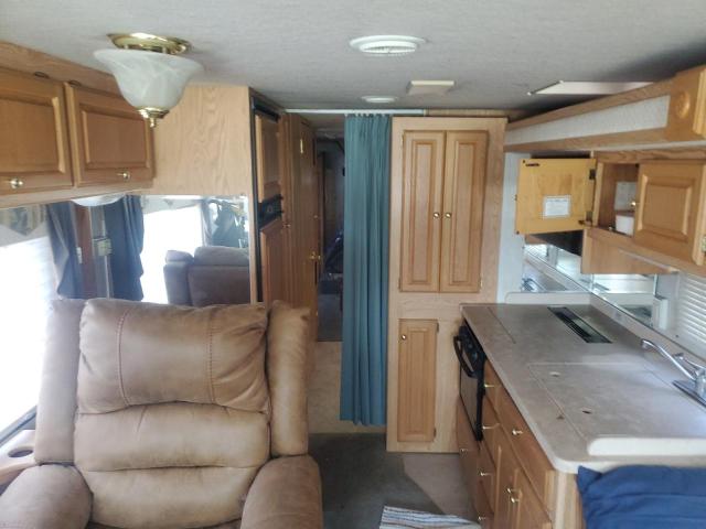 1RF12041011011926 - 2001 ROADMASTER RAIL EXECUTIVE Սպիտակ լուսանկար 6