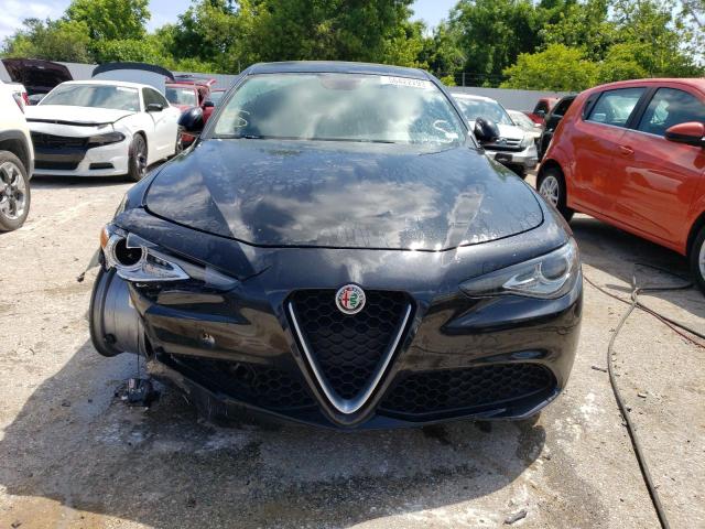 ZARFAEDN2H7528982 - 2017 ALFA ROMEO GIULIA Q4 黑色 照片 5