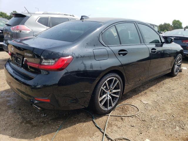 3MW5R7J53K8A04922 - 2019 BMW 330XI Czarny zdjęcie 3