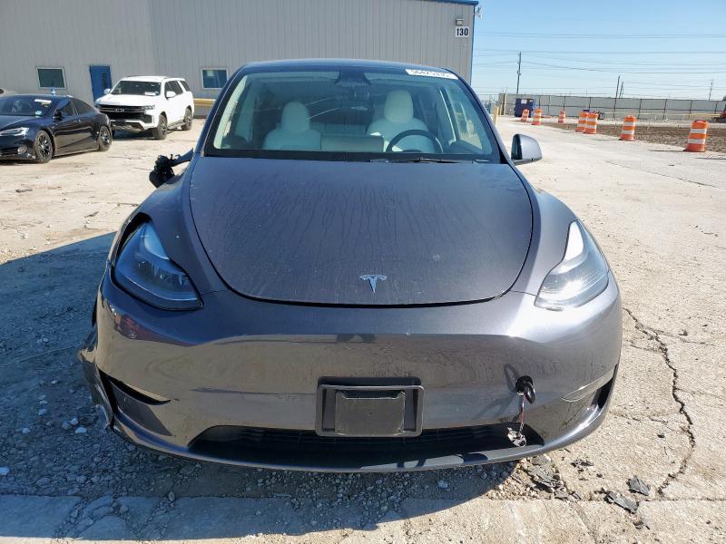 7SAYGDEE2PF885164 - 2023 TESLA MODEL Y Silber Foto 5