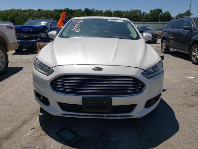 1FA6P0HD8E5404421 - 2014 FORD FUSION SE WHITE photo 5