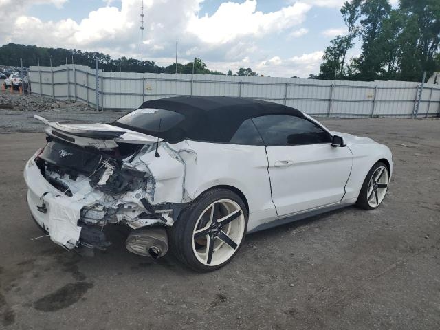 1FATP8UH2J5139032 - 2018 FORD MUSTANG WHITE photo 3