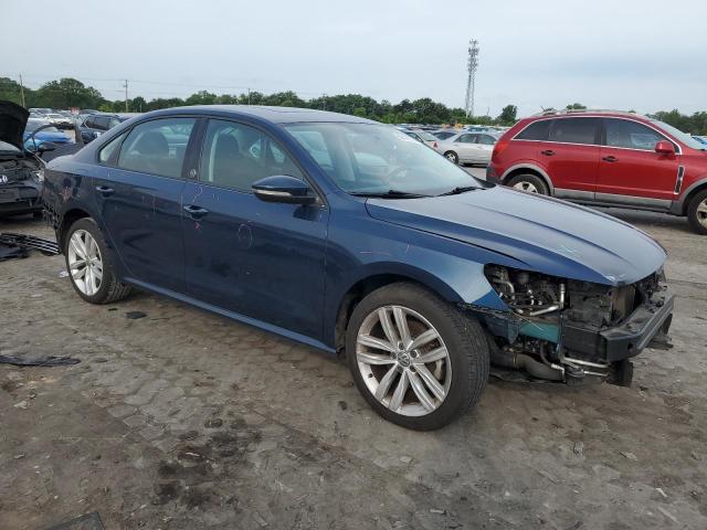1VWLA7A33KC003839 - 2019 VOLKSWAGEN PASSAT WOLFSBURG BLUE photo 4