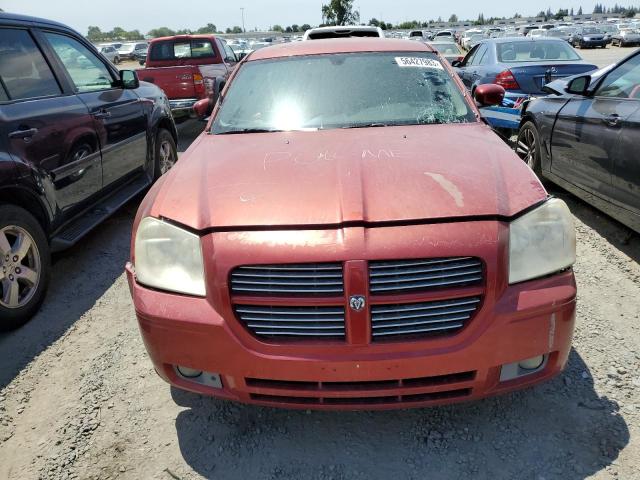 2D4FV48V25H686356 - 2005 DODGE MAGNUM SXT MAROON photo 5