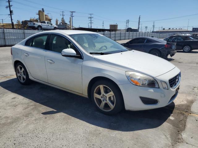 YV1622FS4C2046569 - 2012 VOLVO S60 T5 WHITE photo 4