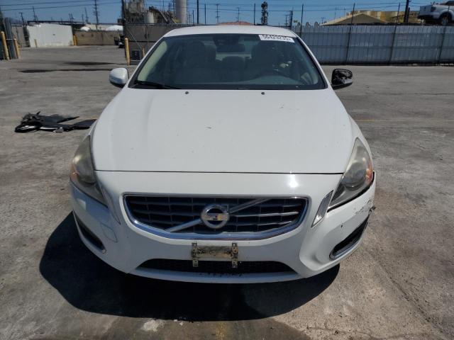 YV1622FS4C2046569 - 2012 VOLVO S60 T5 WHITE photo 5