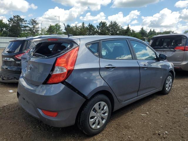 KMHCT5AE6HU334593 - 2017 HYUNDAI ACCENT SE GRAY photo 3