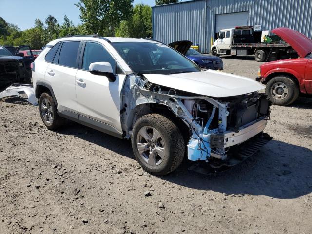 2T3P1RFVXNC274667 - 2022 TOYOTA RAV4 XLE WHITE photo 4