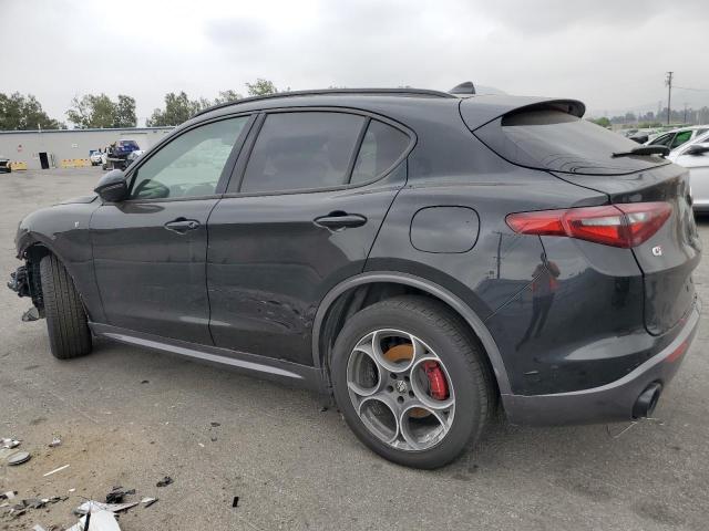 ZASPAKBN8N7D29860 - 2022 ALFA ROMEO STELVIO TI BLACK photo 2