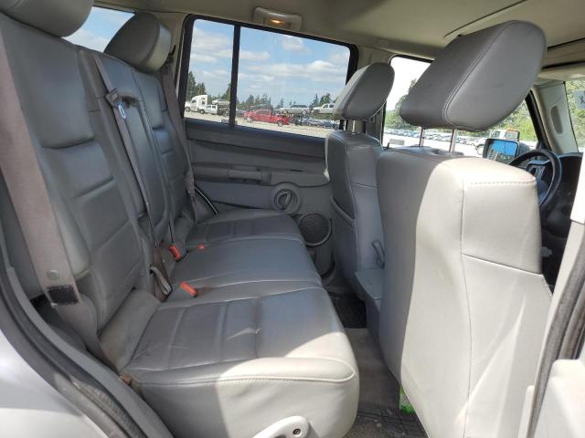 1J8HG48KX6C283020 - 2006 JEEP COMMANDER 银色 照片 11