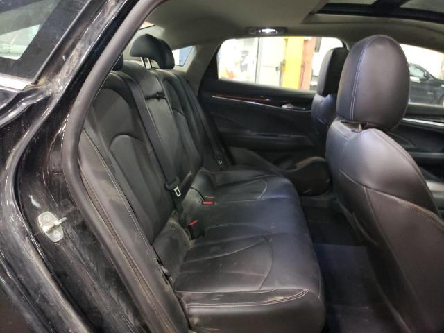 1G4ZP5SS5HU208082 - 2017 BUICK LACROSSE ESSENCE შავი ფოტო 10