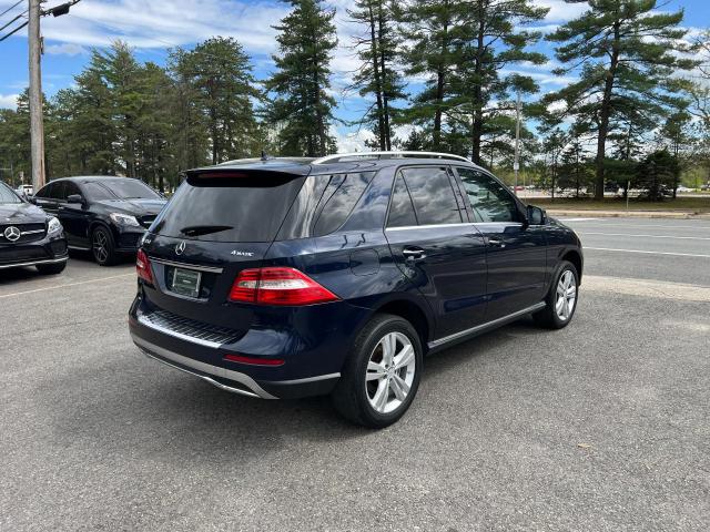 4JGDA5HB6FA561514 - 2015 MERCEDES-BENZ ML 350 4MATIC BLUE photo 4