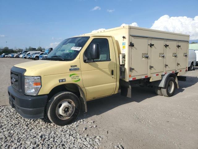 2022 FORD ECONOLINE E450 SUPER DUTY CUTAWAY VAN, null