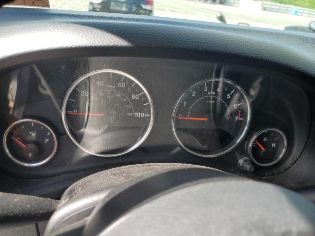 1J4BA3H1XBL557501 - 2011 JEEP WRANGLER U SPORT Silber Foto 9