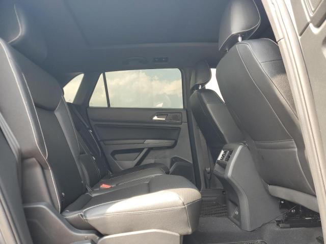 1V26E2CA7LC232687 - 2020 VOLKSWAGEN ATLAS CROS SE Серый фото 11