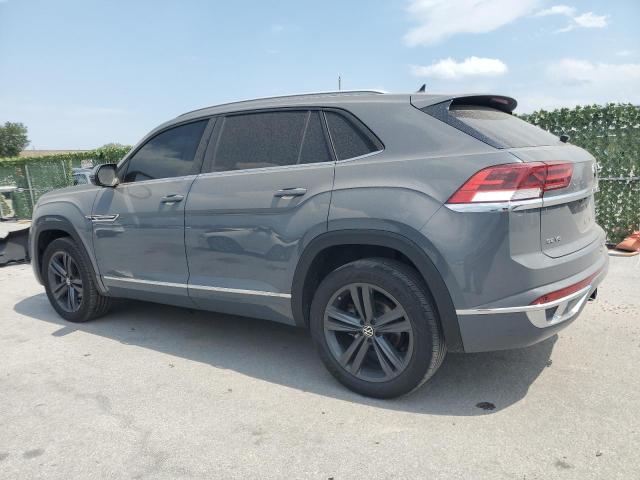 1V26E2CA7LC232687 - 2020 VOLKSWAGEN ATLAS CROS SE Серый фото 2