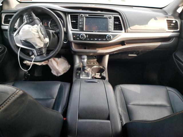 5TDJKRFH7FS166540 - 2015 TOYOTA HIGHLANDER XLE SILVER photo 8