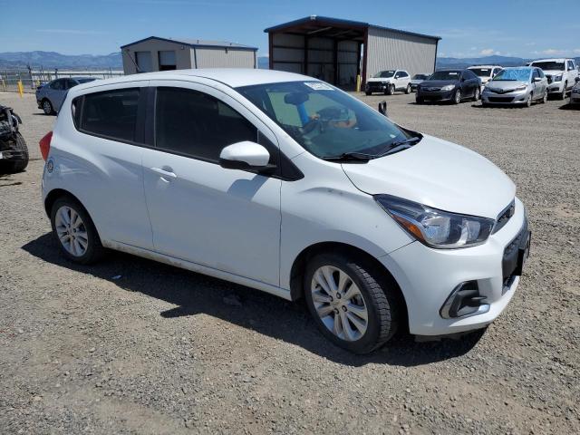 KL8CD6SA8GC589102 - 2016 CHEVROLET SPARK 1LT WHITE photo 4