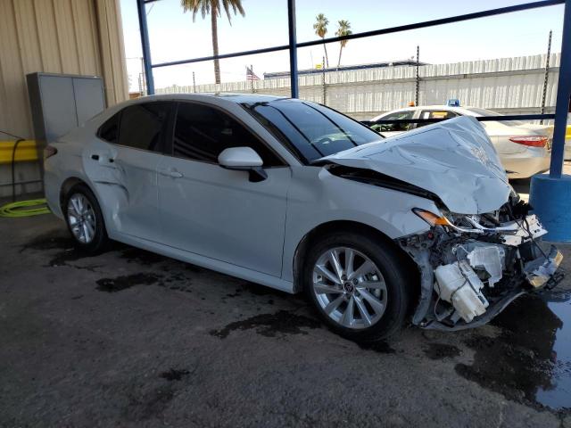 4T1C11AK0PU177002 - 2023 TOYOTA CAMRY LE WHITE photo 4