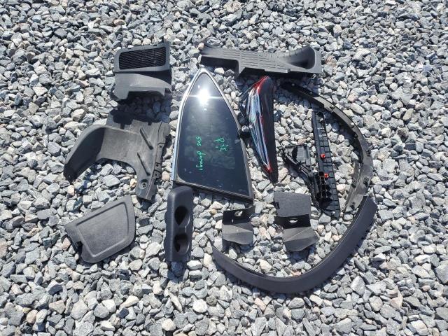 5TDGZRAHXMS034396 - 2021 TOYOTA HIGHLANDER XLE SILVER photo 13