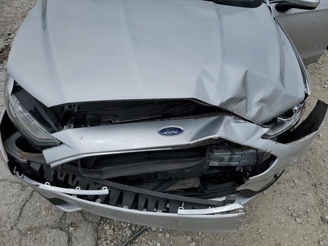 3FA6P0LU2KR167506 - 2019 FORD FUSION SE SILVER photo 11