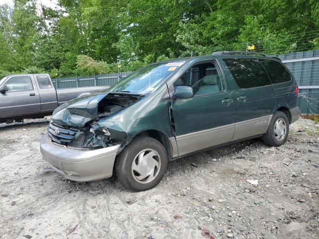 2002 TOYOTA SIENNA LE, 