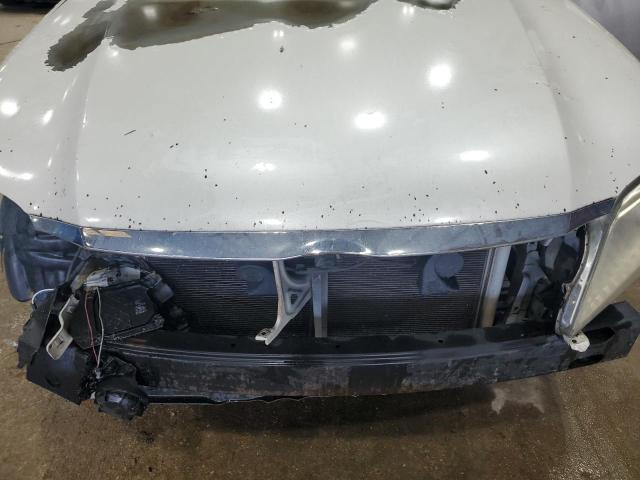 4T1BK3DB7BU426971 - 2011 TOYOTA AVALON BASE WHITE photo 11