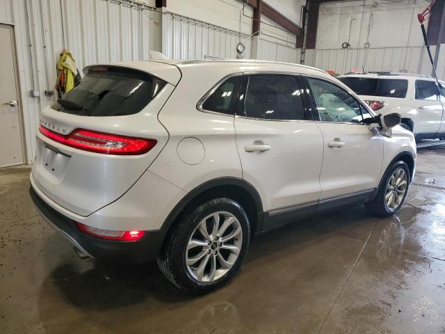 5LMCJ2D90KUL25654 - 2019 LINCOLN MKC SELECT WHITE photo 3